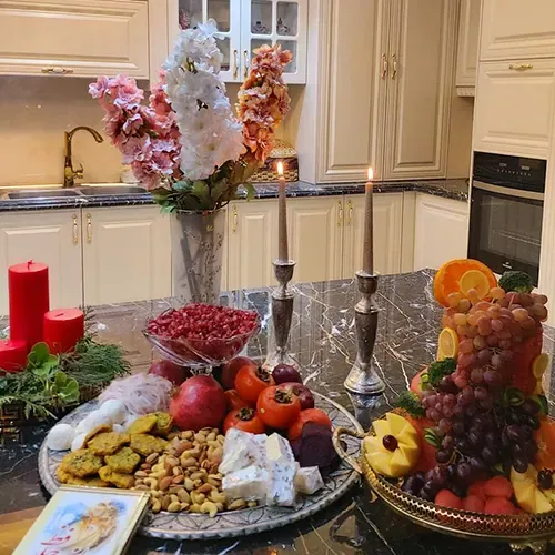  200 عکس سفره شب یلدا باکلاس