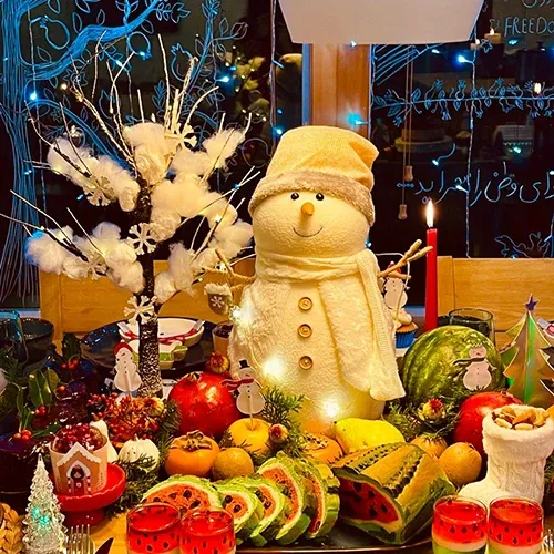  200 عکس سفره شب یلدا باکلاس