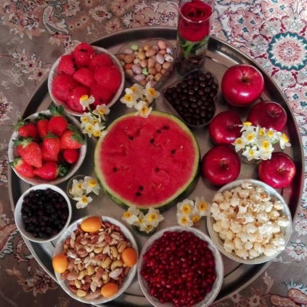  سفره شب یلدا امسال