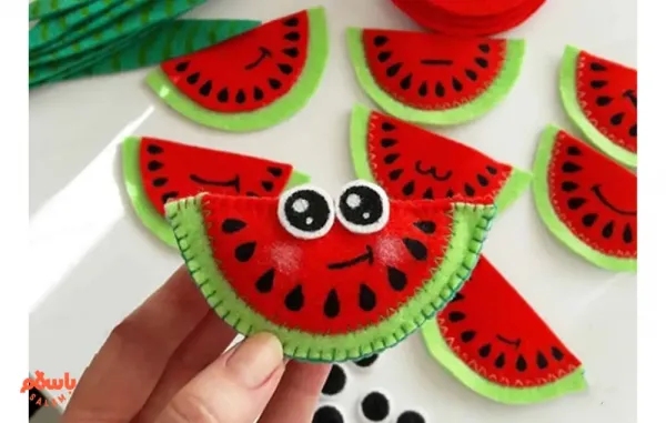  تزیین شب یلدا برای مدرسه