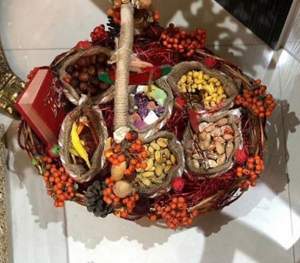  تزیین سفره شب یلدا لاکچری عروس