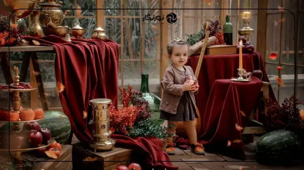  ژست عکس یلدایی دخترانه