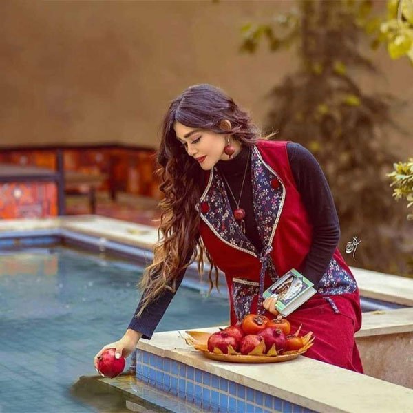 عکس یلدایی در طبیعت