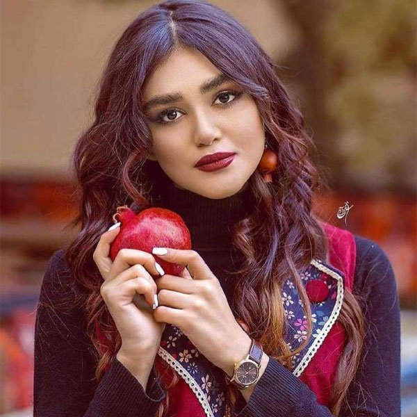 عکس یلدایی در طبیعت
