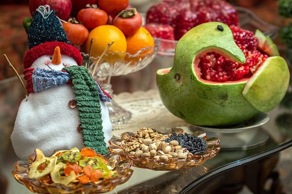  تزیین هندوانه شب یلدا برای عروس