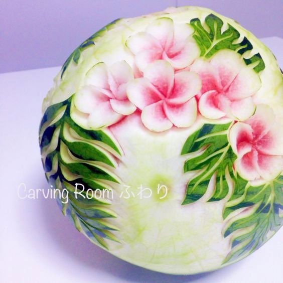  تزیین هندوانه شب یلدا برای عروس