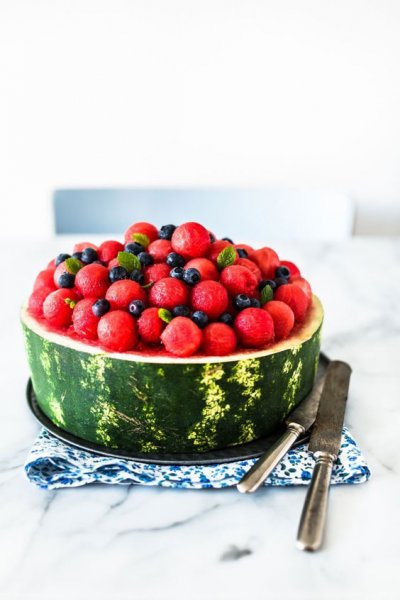  تزیین هندوانه شب یلدا برای عروس