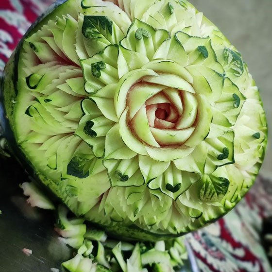  تزیین هندوانه شب یلدا برای عروس