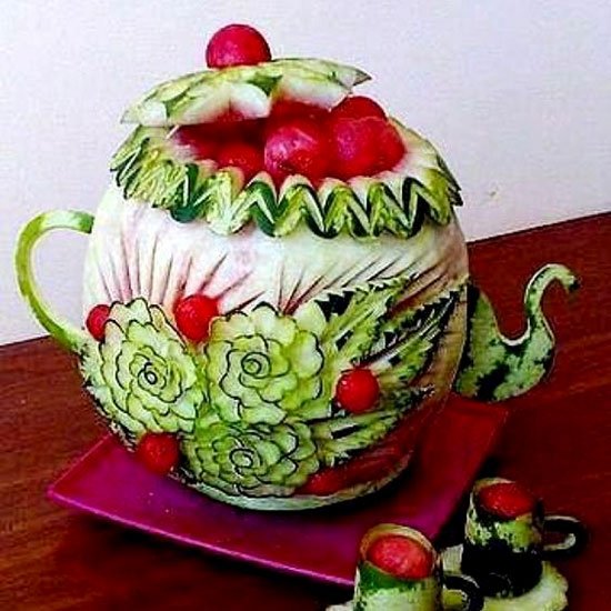  تزیین هندوانه شب یلدا برای عروس