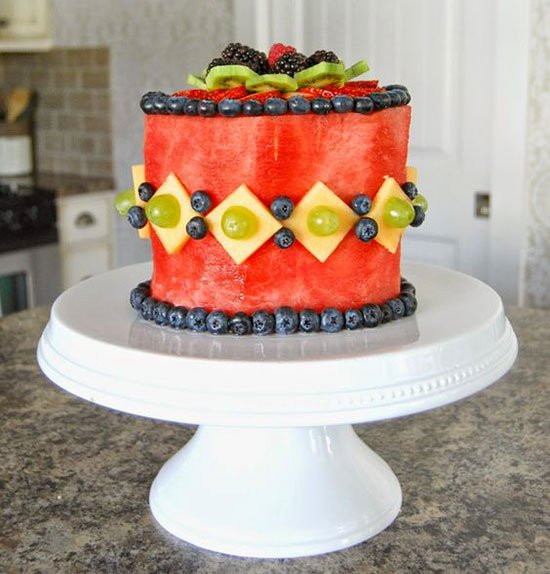  تزیین هندوانه شب یلدا برای عروس