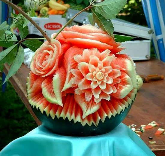  تزیین هندوانه شب یلدا برای عروس