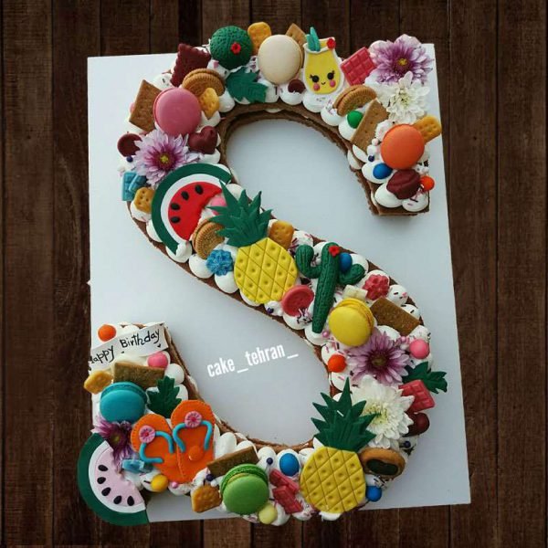  کیک تولد تم یلدایی