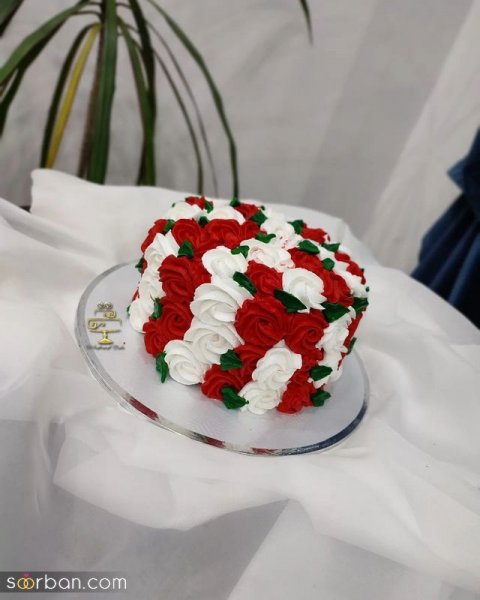  عکس کیک یلدایی عروس