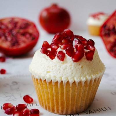  کیک شب یلدا برای مدرسه