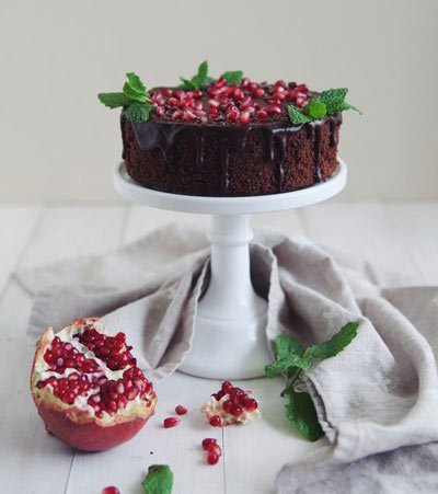  کیک شب یلدا برای مدرسه