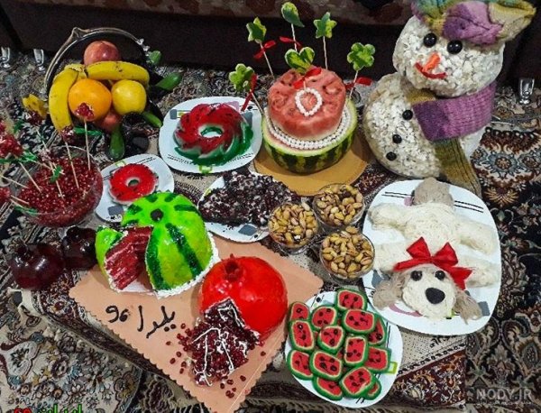 تزیین میوه شب یلدا در سینی