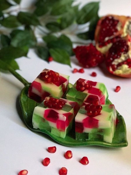  ژله شب یلدا برای مدرسه