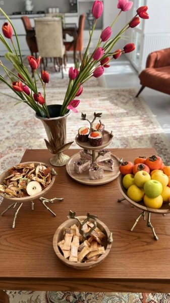  98 عکس تزیین شب یلدا جدید