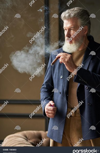 عکس مرد سن بالا خوش تیپ ایرانی