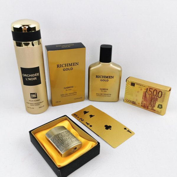  کادو ولنتاین برای پسر ساده و شیک