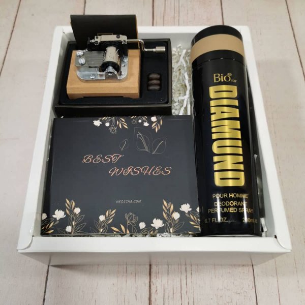  کادو ولنتاین برای پسر ساده و شیک