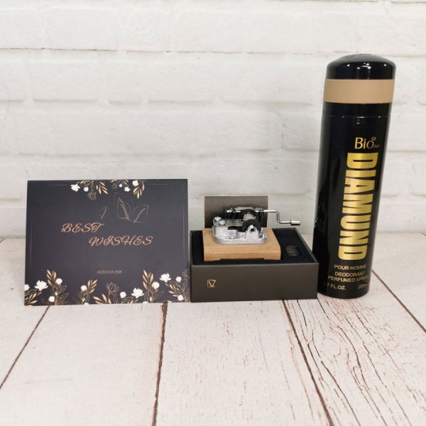  کادو ولنتاین برای پسر ساده و شیک