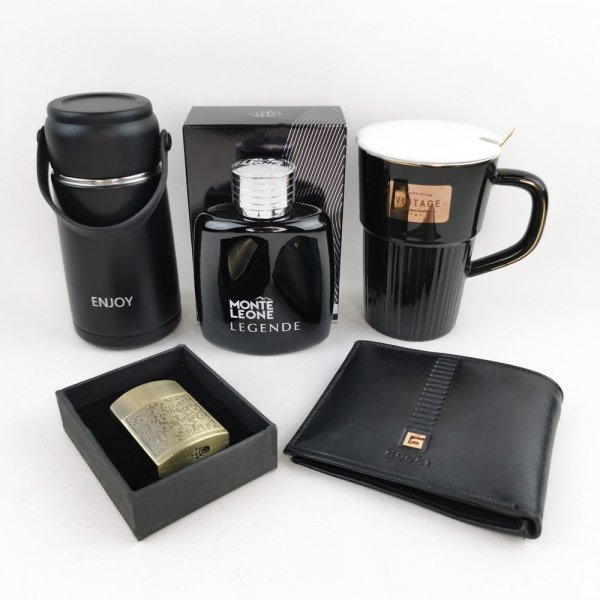  کادو ولنتاین برای پسر ساده و شیک