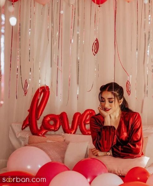  ژست عکس ولنتاین دخترانه