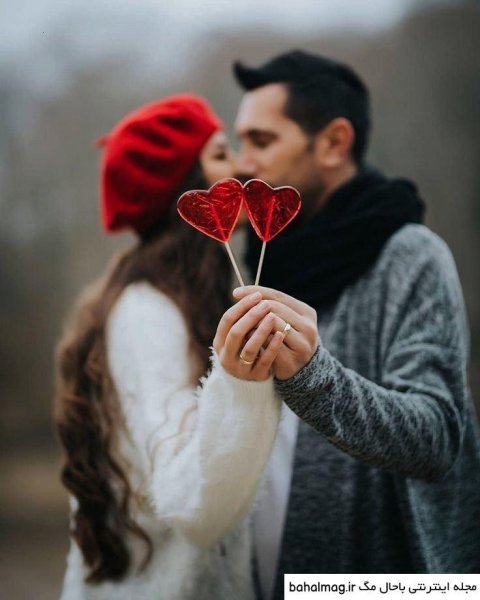  ژست عکس ولنتاین دخترانه