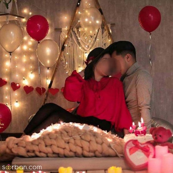 ژست عکس ولنتاین با کیک