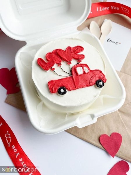  ژست عکس ولنتاین با کیک