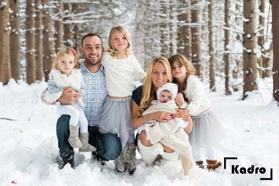  ژست عکاسی در برف اینستاگرام