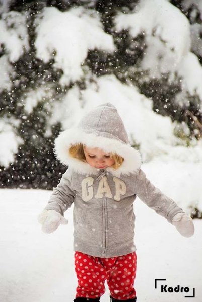  ژست عکاسی در برف اینستاگرام