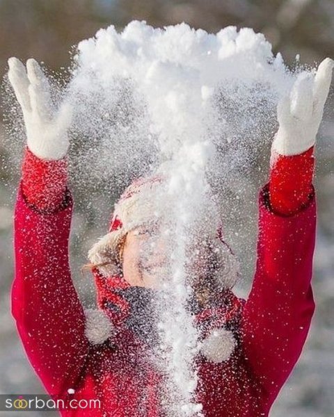  ژست عکس برفی عاشقانه