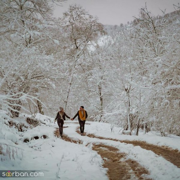  ژست عکس برفی عاشقانه