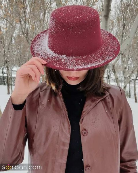  ژست عکس برفی عاشقانه