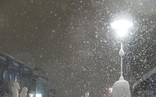  عکس برف در شب طبیعی