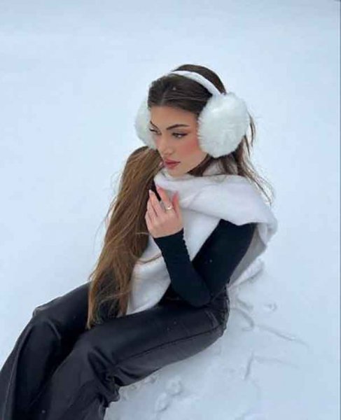 عکس برف دخترانه