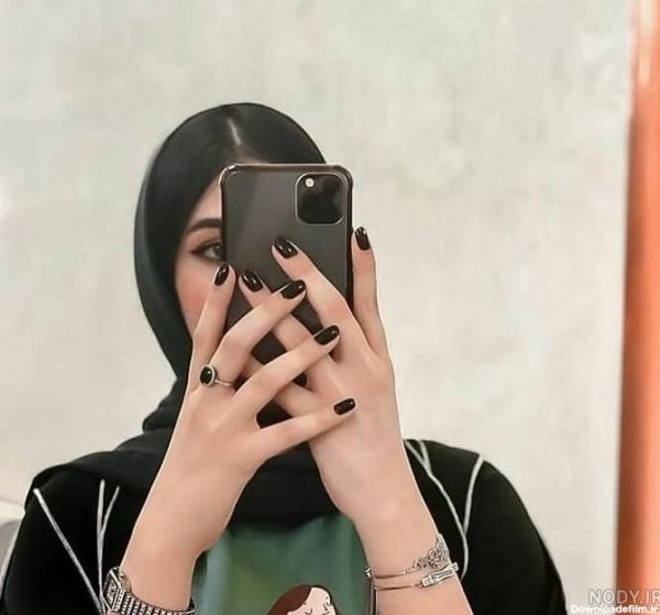 عکس با گوشی ایفون پسر