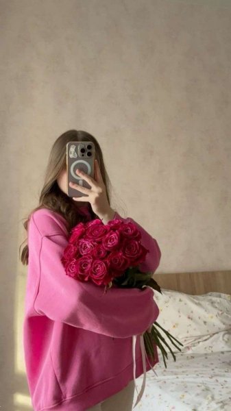 عکس با دسته گل عروس