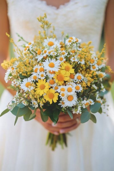  عکس با دسته گل عروس