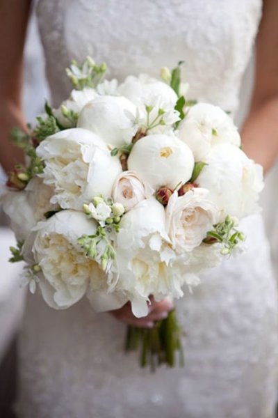  عکس با دسته گل عروس