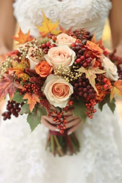  عکس با دسته گل عروس