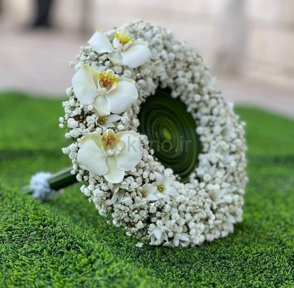 دسته گل عروس سفید