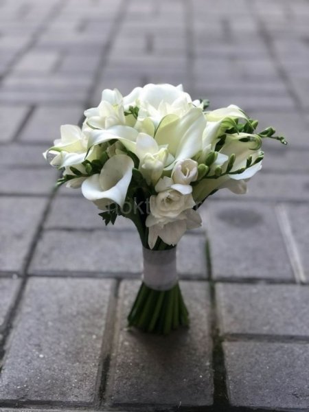  دسته گل عروس سفید