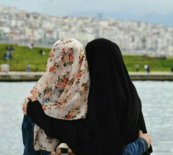 عکس فیک مادر دختری طبیعی