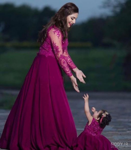  عکس مادر و دختر فانتزی