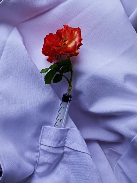  عکس دکتر برای پروفایل دخترانه