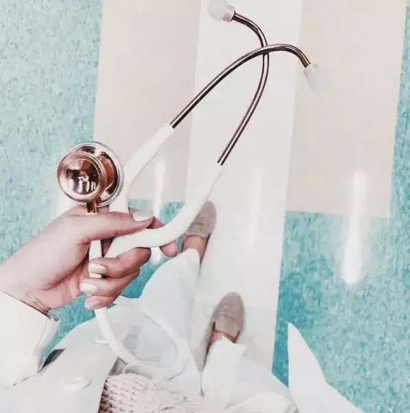 عکس دکتر خانم ایرانی