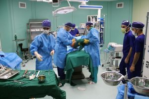 عکس جای بخیه عمل قلب